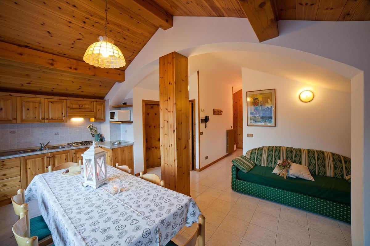 Chalet Bucaneve Santa Caterina Valfurva Bagian luar foto