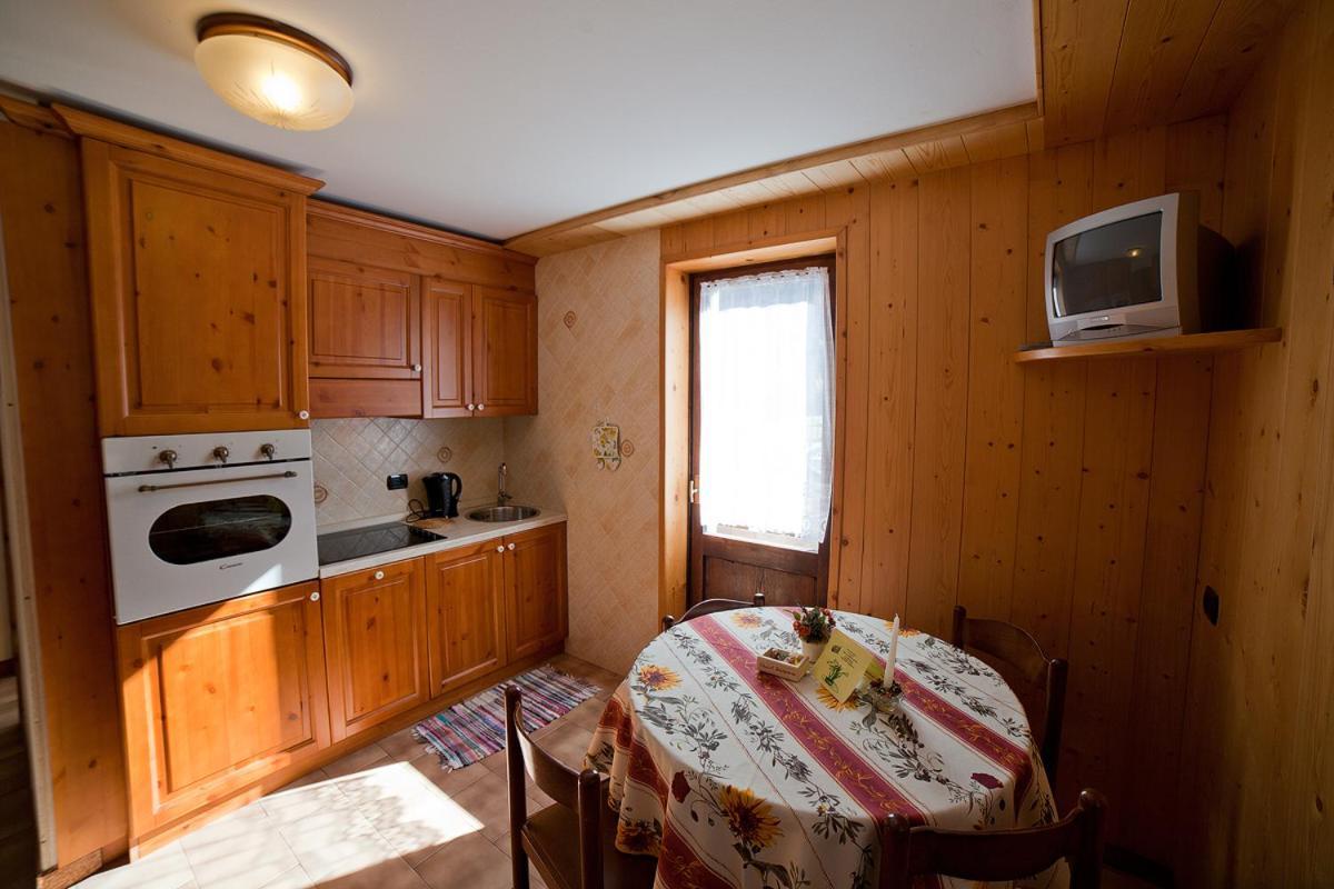 Chalet Bucaneve Santa Caterina Valfurva Bagian luar foto