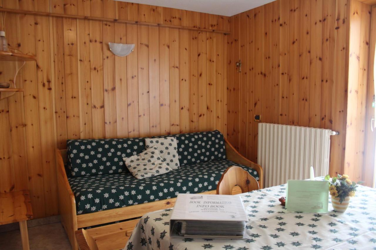 Chalet Bucaneve Santa Caterina Valfurva Bagian luar foto