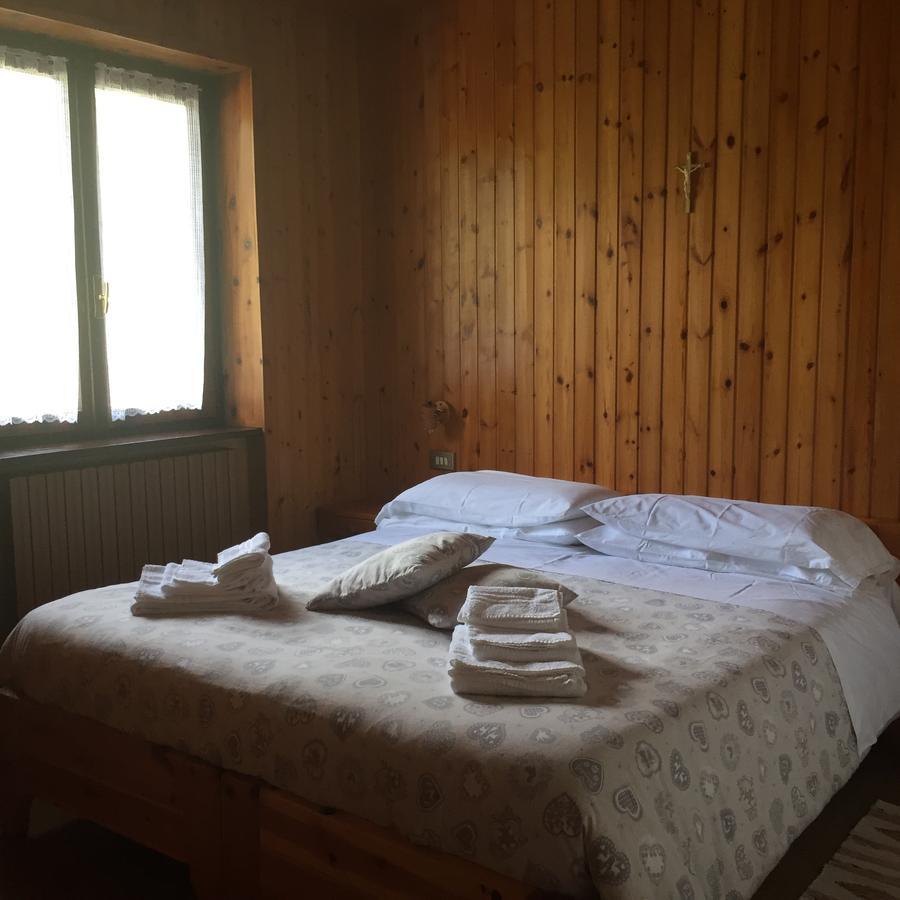Chalet Bucaneve Santa Caterina Valfurva Bagian luar foto