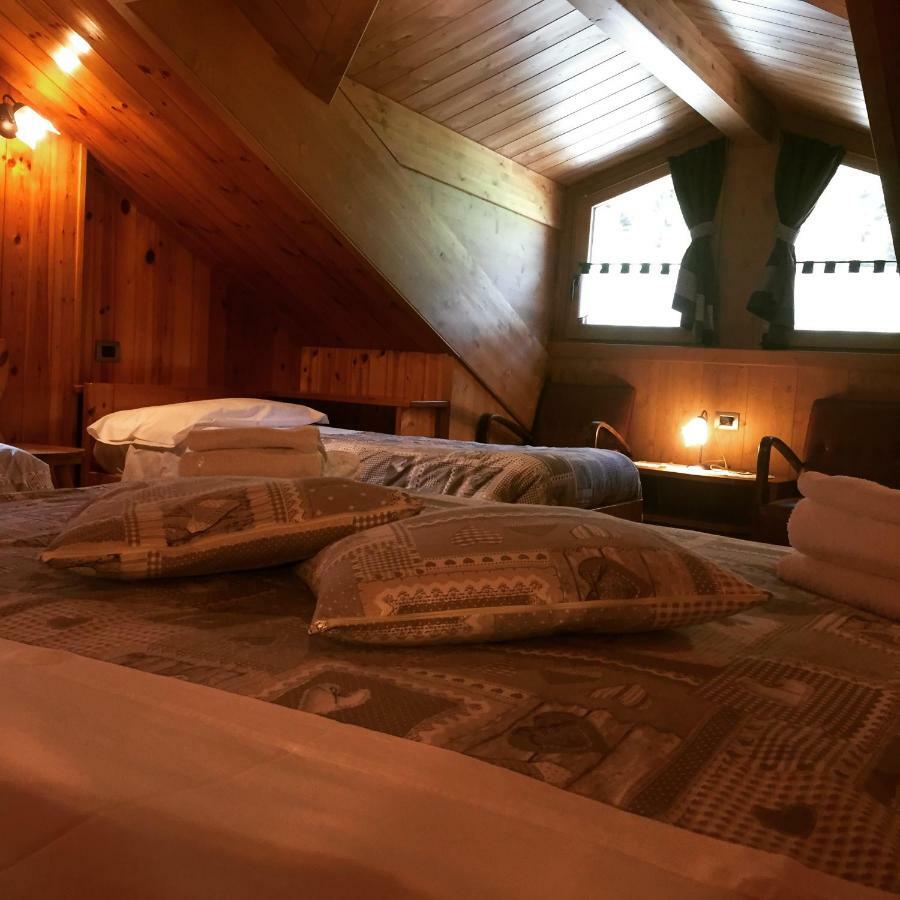 Chalet Bucaneve Santa Caterina Valfurva Bagian luar foto